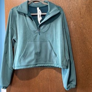 Softstream 1/2 zip, size 6, relaxed fit, waist length